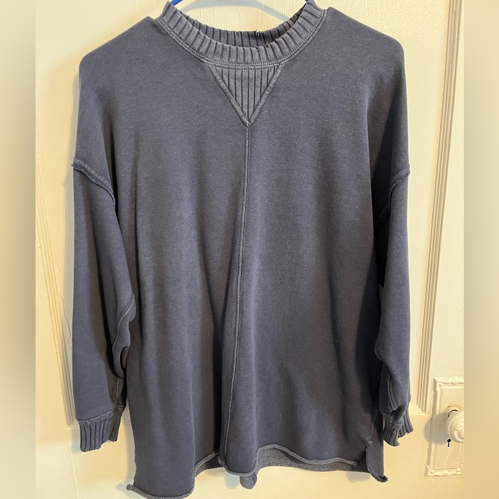 Aerie oversized raw hem sweatshirt